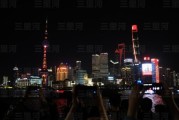 今日黄历游戏设定虚拟上海被外星人攻陷，中美网友：不行！！
