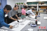 今日黄历两岸艺术家在安徽“共绘一幅画”